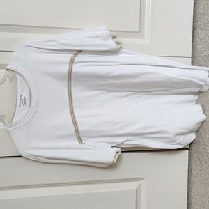 White short sleeve casual shirt